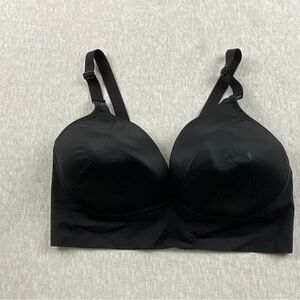 Warner’s Women’s Bra Wire free Convertible Straps Size: 38 D Stretch Color:Black